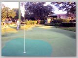 Auctual miniature golf course